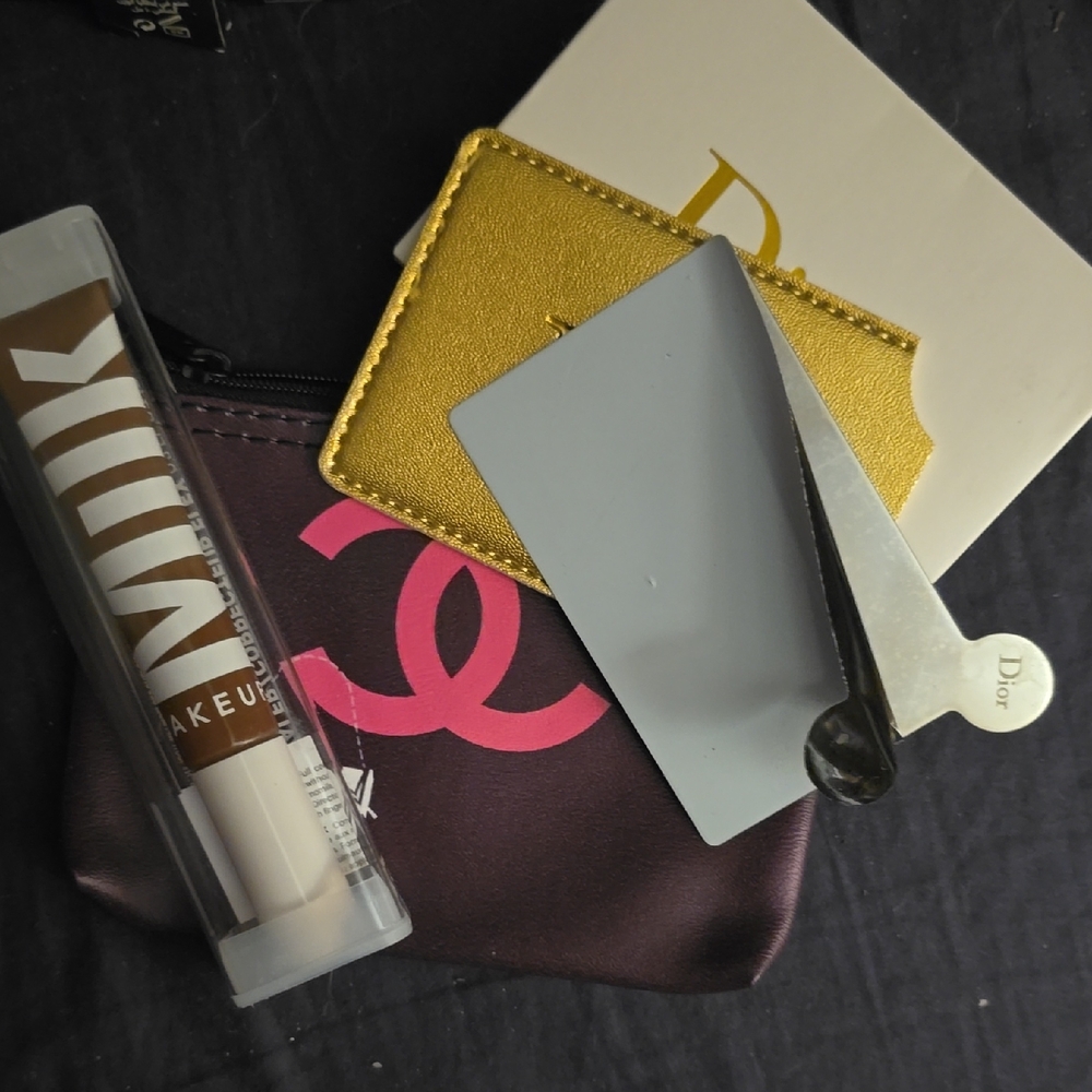 Milk Makeup With Mirror And Pouch